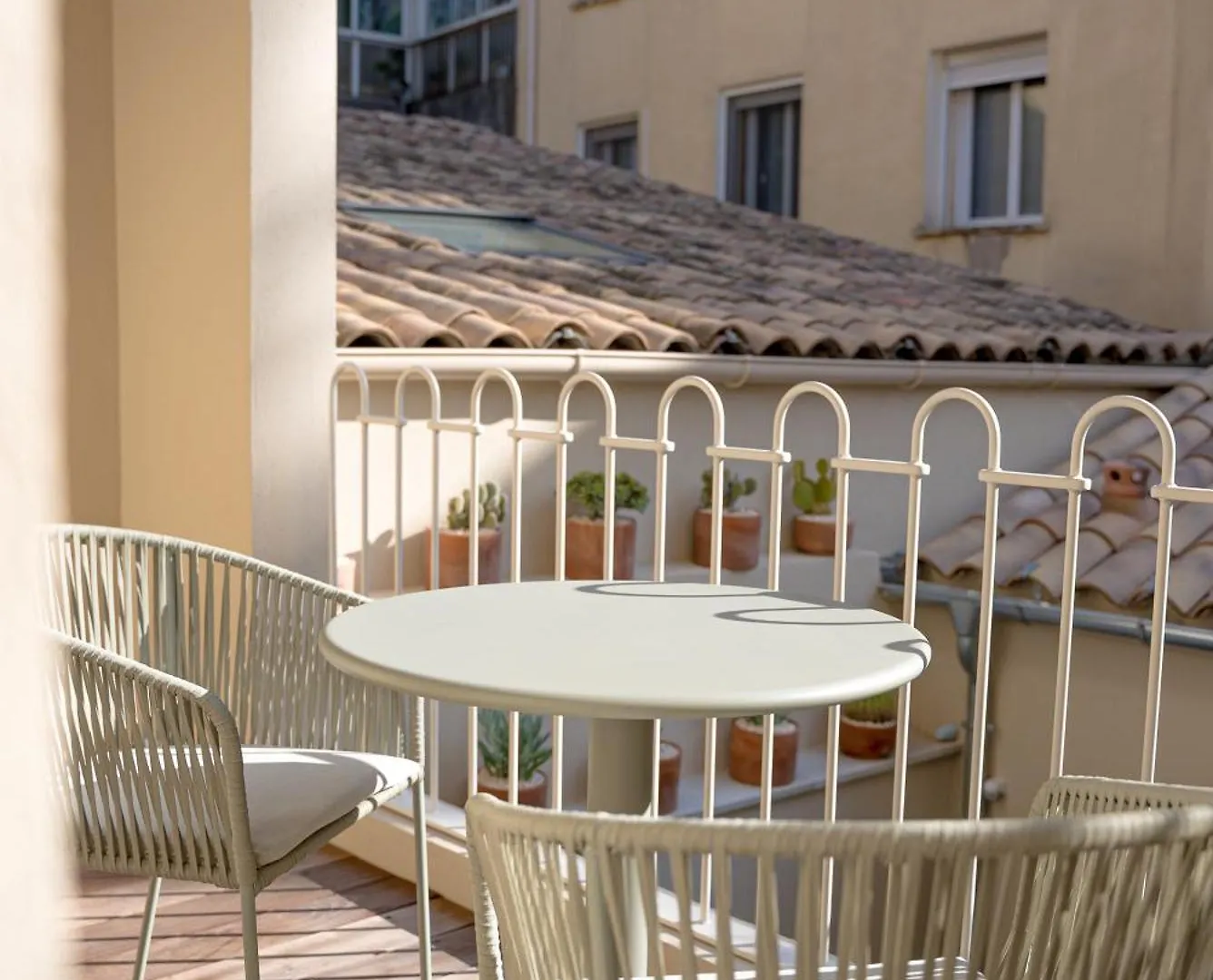 Maison Raphael Studios - Plages, Ville Et Gare A Pied Saint-Raphaël Aparthotel